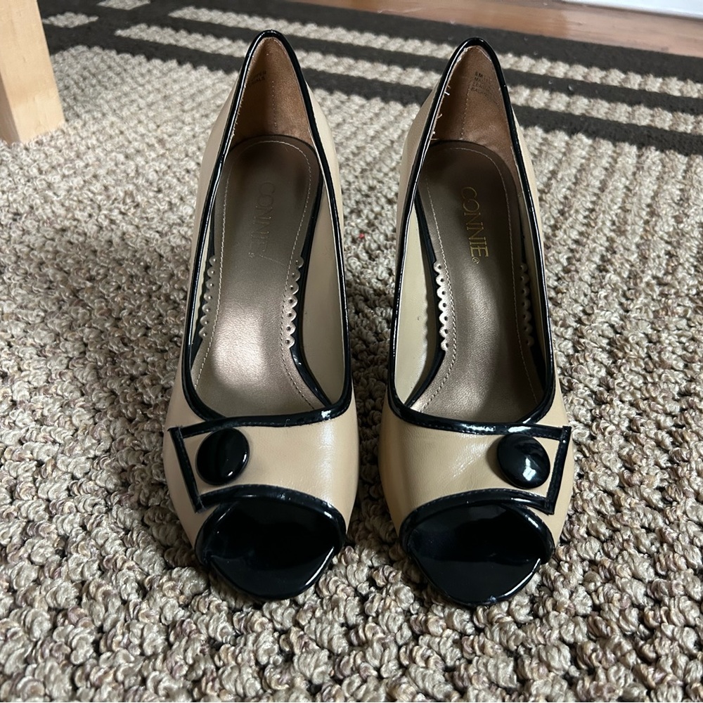 Connie peep toe stiletto shoes size 6
